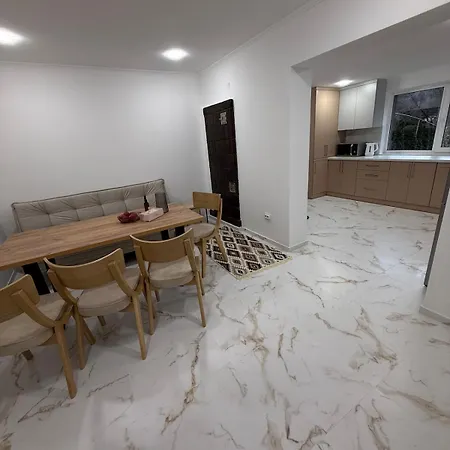 River House 度假居 科索夫